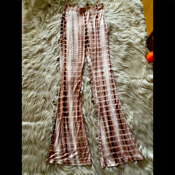 Tie Dye Lettuce Edge Bell Bottom Pants - Picture 6 of 12